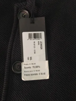 Chaqueta hombre negra sin usar