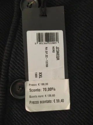 Chaqueta hombre negra sin usar