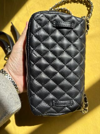 Pochette/Riñonera Chanel UNIFORM Negra