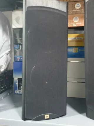 Altavoces 5.1 JBL Negros