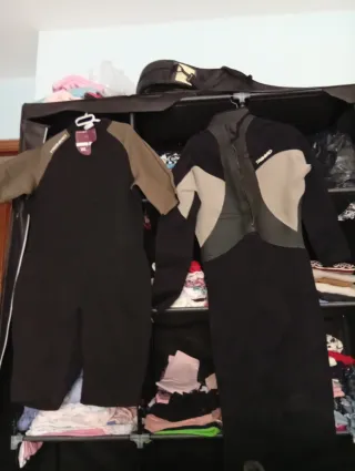 Dos Trajes de neopreno Tribord.Sin estrenar.60 eur