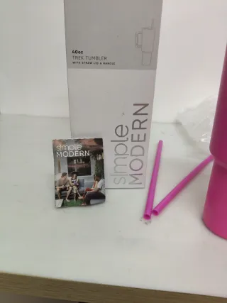 Simple Modern Vaso Térmico Rosa con Asa