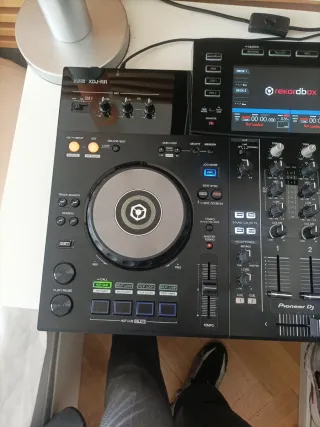 Controladora DJ Pioneer XDJ-RR