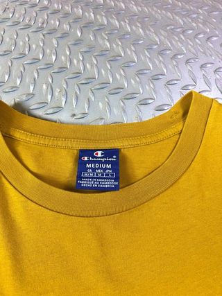 Champion T-shirt Yellow Big Logo Center