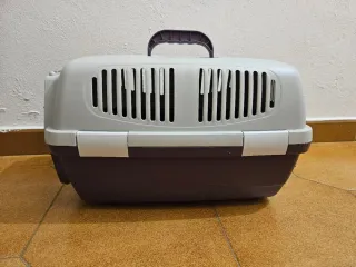 Cama y transportín para mascotas