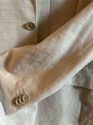 Americana de lino beige