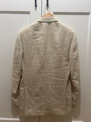 Americana de verano de lino beige