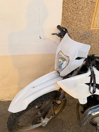 Beta 49 cc Enduro/Motocross Blanca