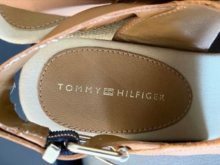 Sandalias Cuña Tommy Hilfiger Talla 37