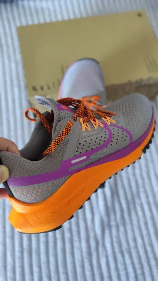 Nike Pegasus Trail 4 Zapatillas Correr Gris Naranj