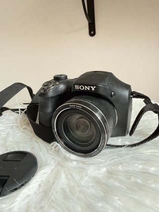 Sony Cyber-shot DSC-H300 20MP 35x Zoom Cámara