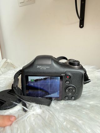 Sony Cyber-shot DSC-H300 20MP 35x Zoom Cámara