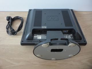 MONITOR HP 17 PULGADAS