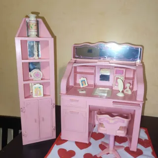 Scrivania e mobile Barbie vintage 1988