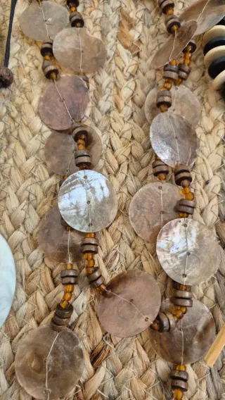 Lote de bisutería artesanal