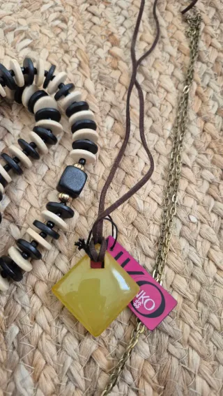 Lote de bisutería artesanal