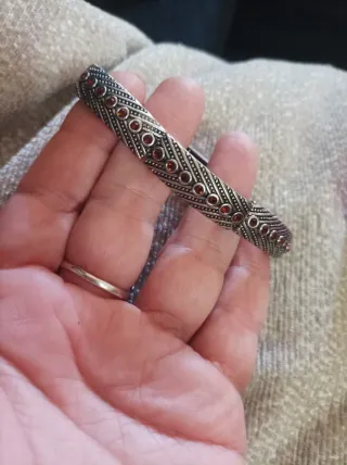 Pulsera Paparazzi Elástica Roja y Plateada