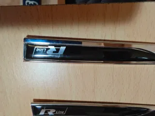 Logos R-Line Volkswagen Golf