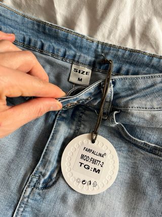 Pantaloncino/short jeans vita alta con frange