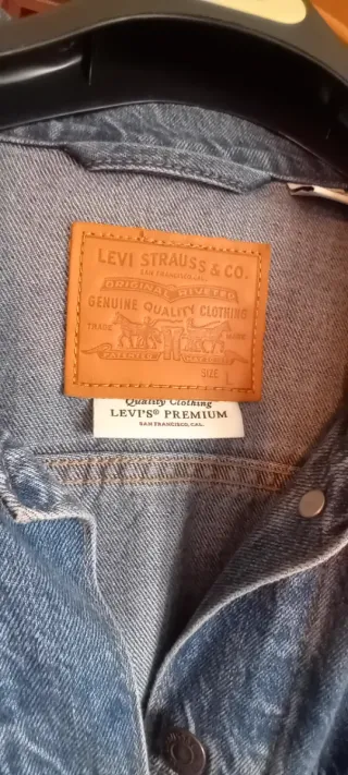 Cazadora Levi's vaquera oversize