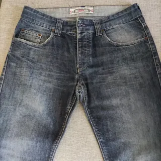 Pantalón vaquero hombre