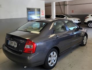 KIA Cerato 2005