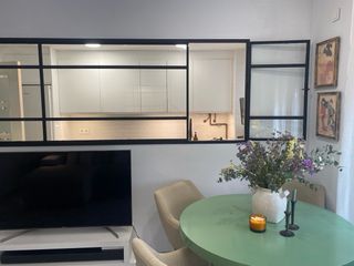 Mesa redonda Victoria Abad diseño