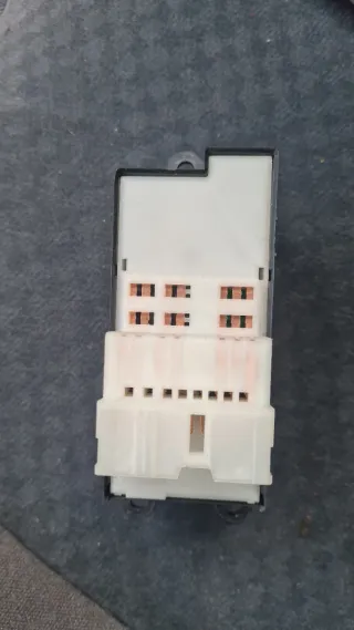 Elevalunas Nissan Patrol GR Y61 Nuevo