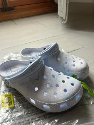 Crocs Multicolor Talla 41-42 Nuevas