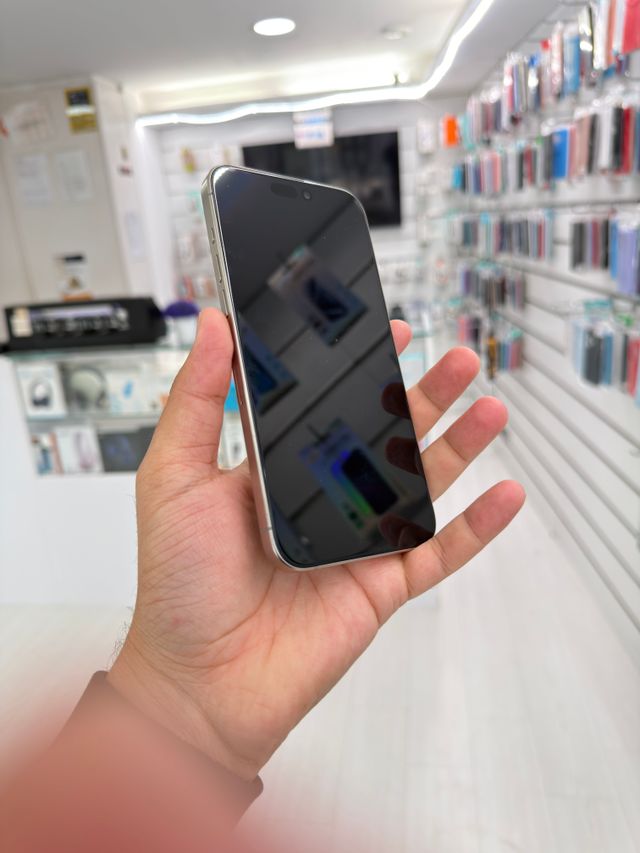 iPhone 15 Pro Max 256GB Titanio Natural