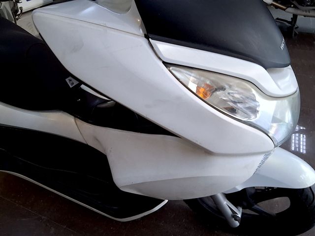 Honda PCX 125 Blanca