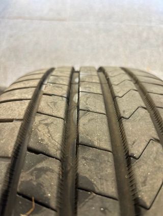 Neumáticos 215/50/17 NUEVOS