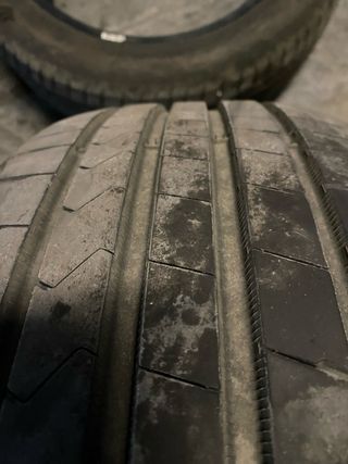 Neumáticos 215/50/17 NUEVOS