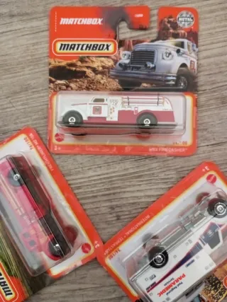 Lote Matchbox: Bomberos, Ambulancia, barca