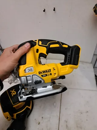 Dewalt Lijadora, Caladora, Altavoz y Batería