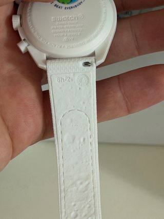 Swatch Mission to Earthphase Moonshine Gold