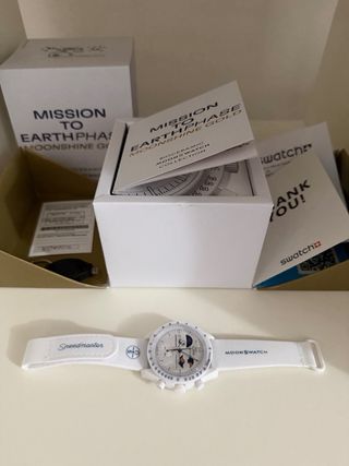 Swatch Mission to Earthphase Moonshine Gold