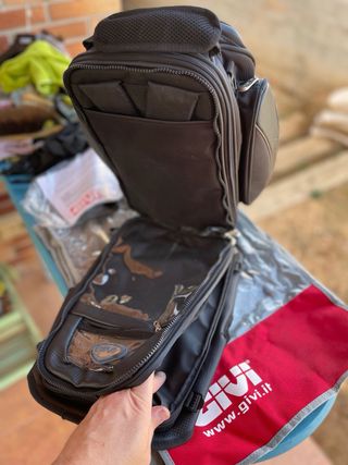 Bolsa sobredeposito tanque moto (maletin) GIVI40