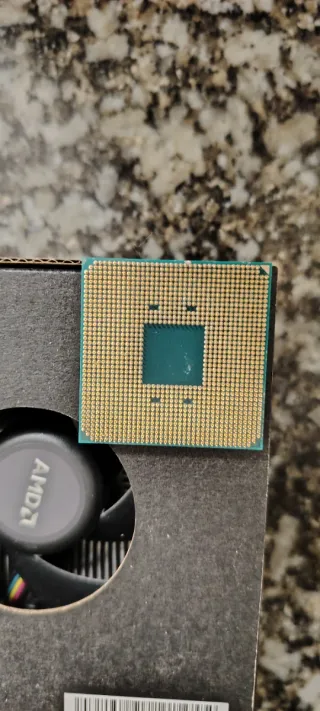 AMD Ryzen 5 1400 + Ventilador Nuevo