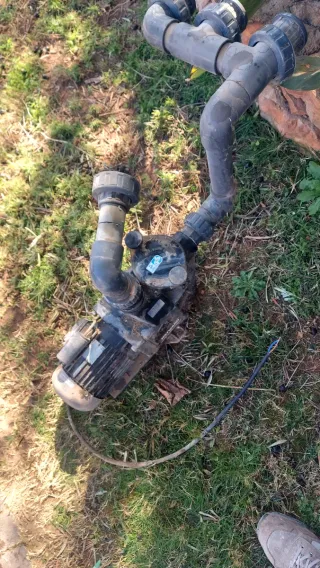 Válvulas de piscina de plástico y motor de piscina