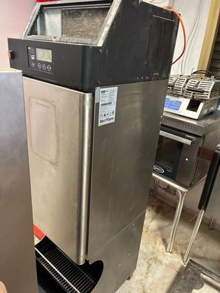 Dispensador de papas industrial