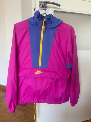 Cortavientos Nike Rosa y Azul