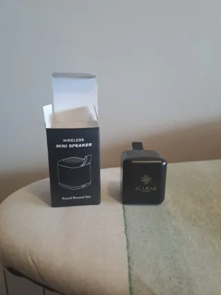 Mini Altavoz Inalámbrico Negro