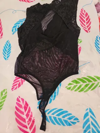 Body lencería encaje y transparencias