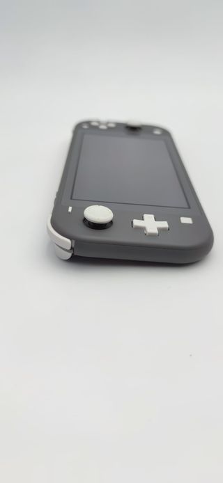 Nintendo Switch Lite Grigia + caricabatterie