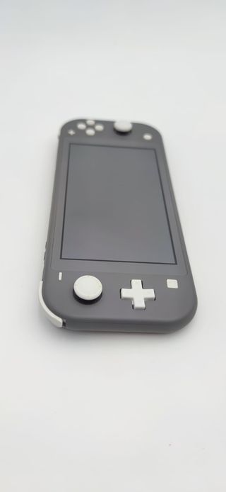 Nintendo Switch Lite Grigia + caricabatterie