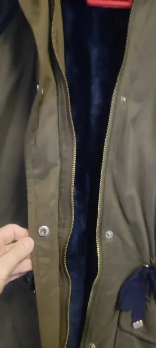 Parka 3 en 1 verde muy versátil