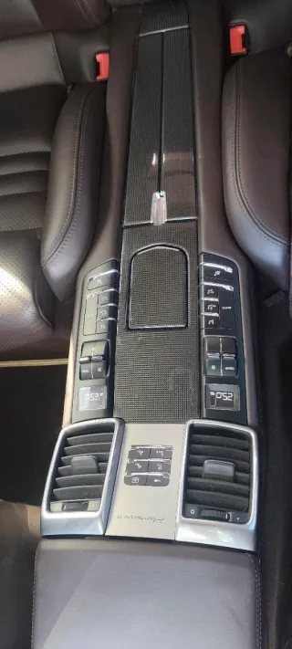 Porsche Panamera 2012