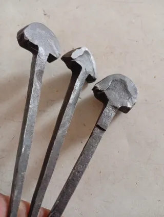 3 Clavos Antiguos Forja Grandes