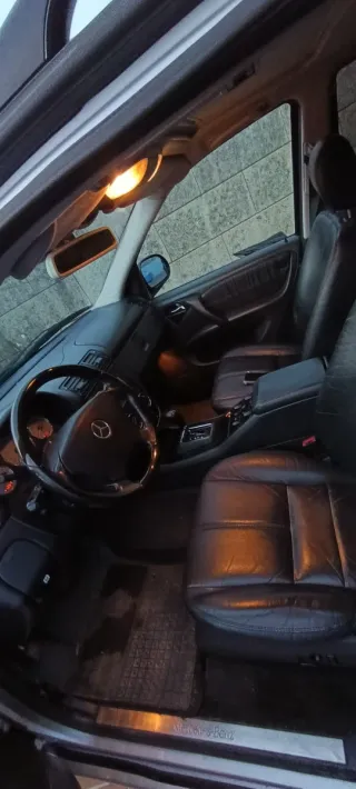 Mercedes-Benz Clase M 2001